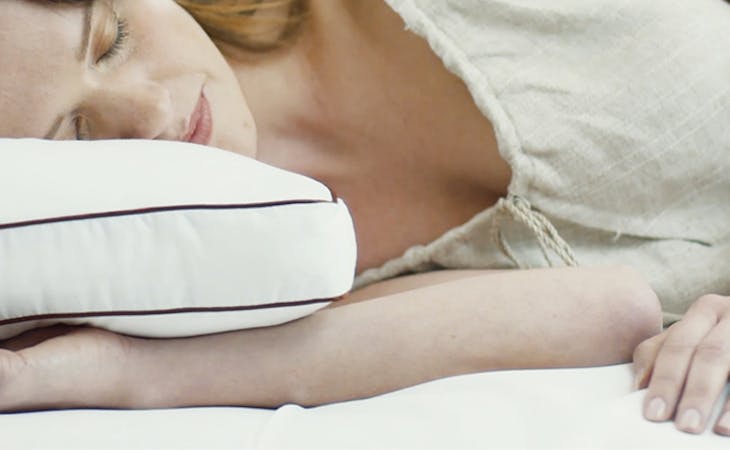 How to Choose the Right Pillow for Your Sleep Position