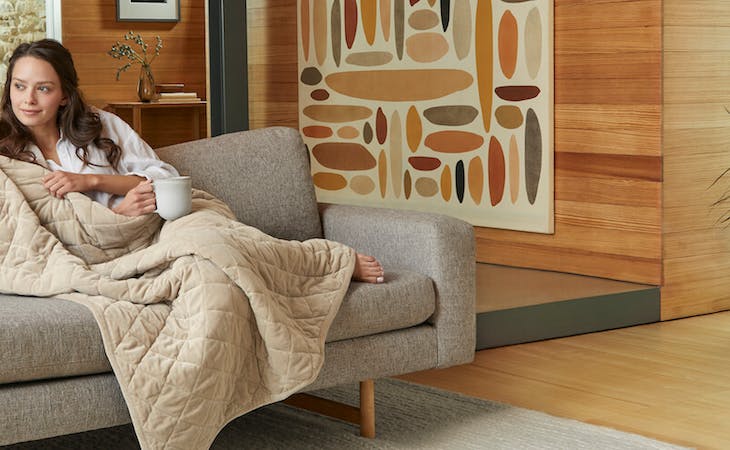 image of saatva weighted blanket