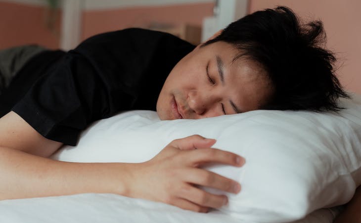 The Best Sleep Tips for Stomach Sleepers