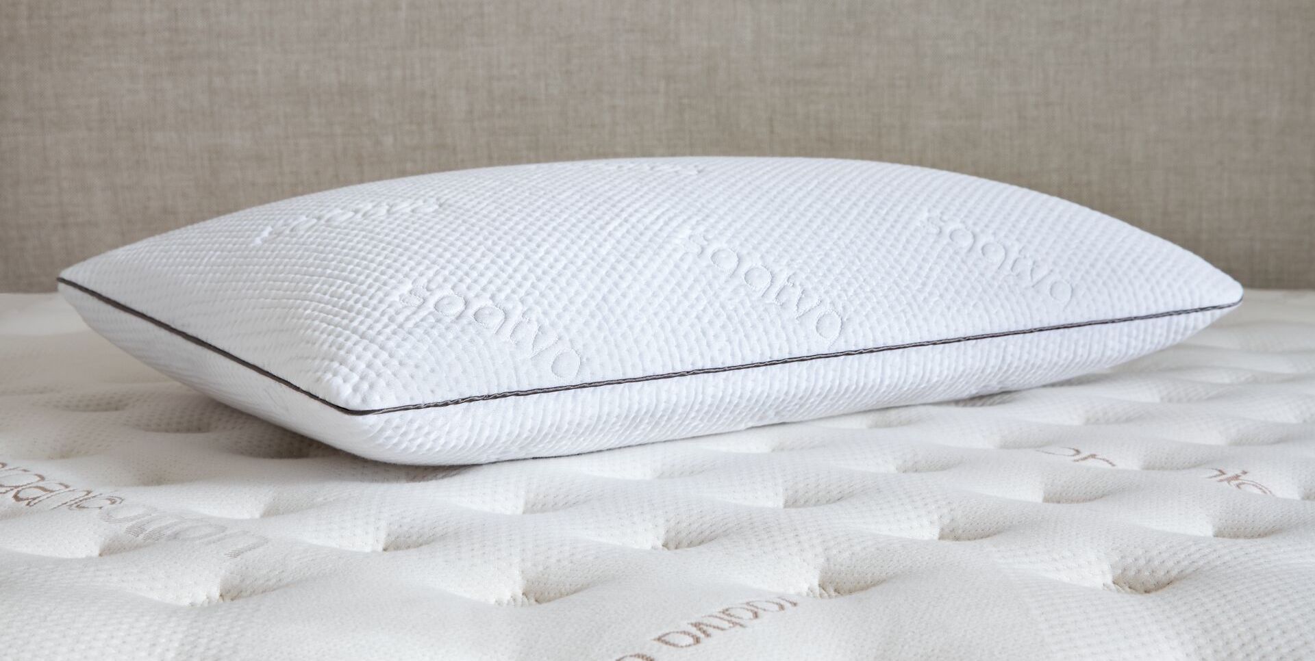 saatva graphite memory foam pillow