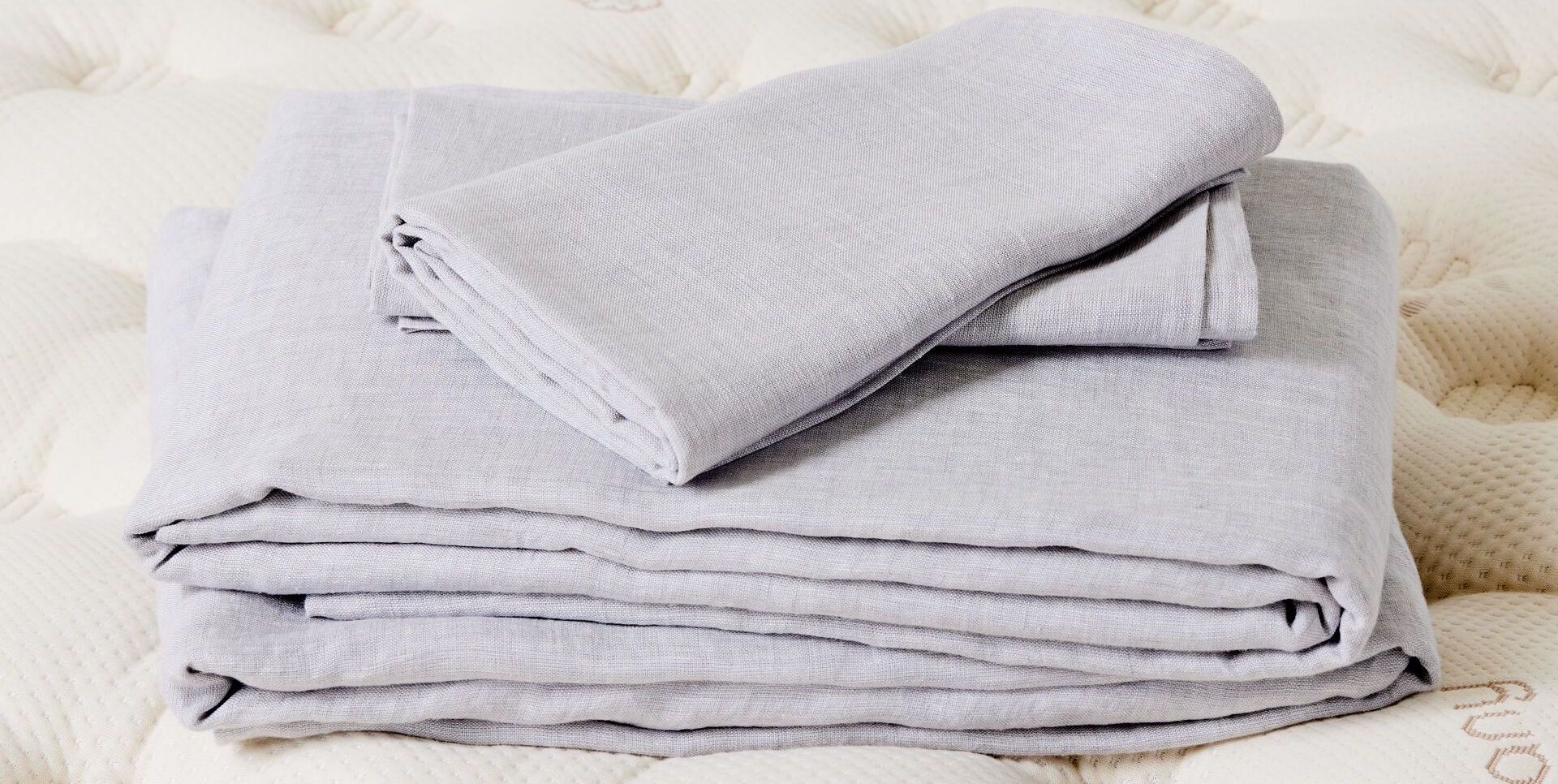 saatva linen sheet set