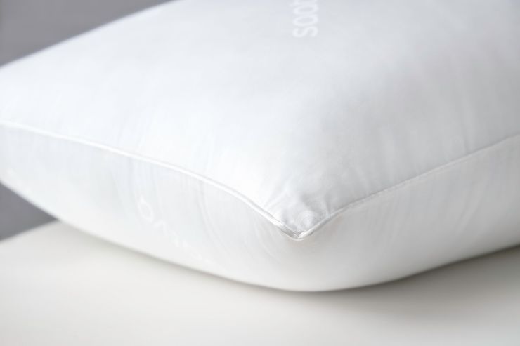 saatva down alternative pillow