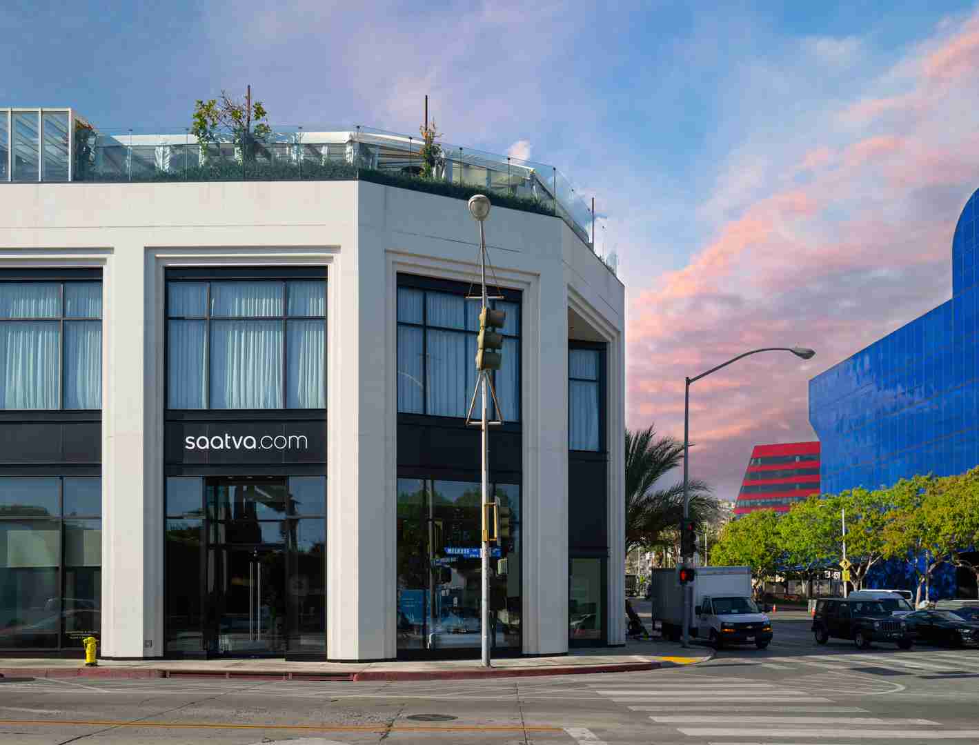 Saatva Los Angeles Storefront Left