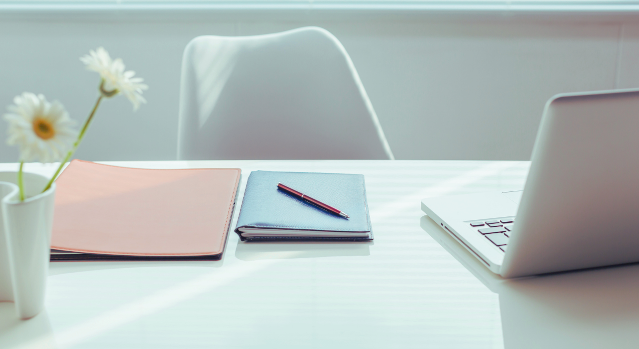 e71f3b3 7b60 3455 5ef3 c1c71d45b0 writing space