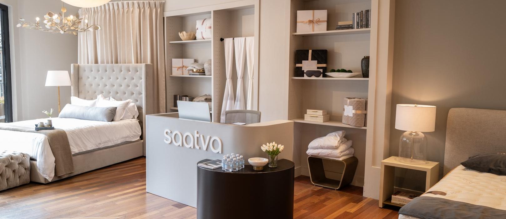 Saatva San Diego Viewing Room Entrance Desk