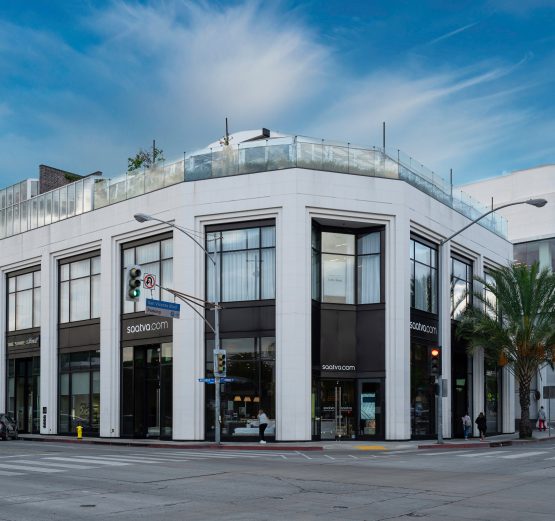 Saatva Los Angeles Storefront scaled