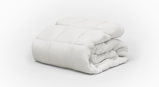 Saatva All-Year Down Alternative Comforter Closeup