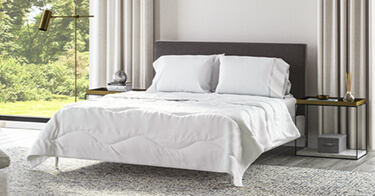 Lightweight Down Alternative Comforter Angle